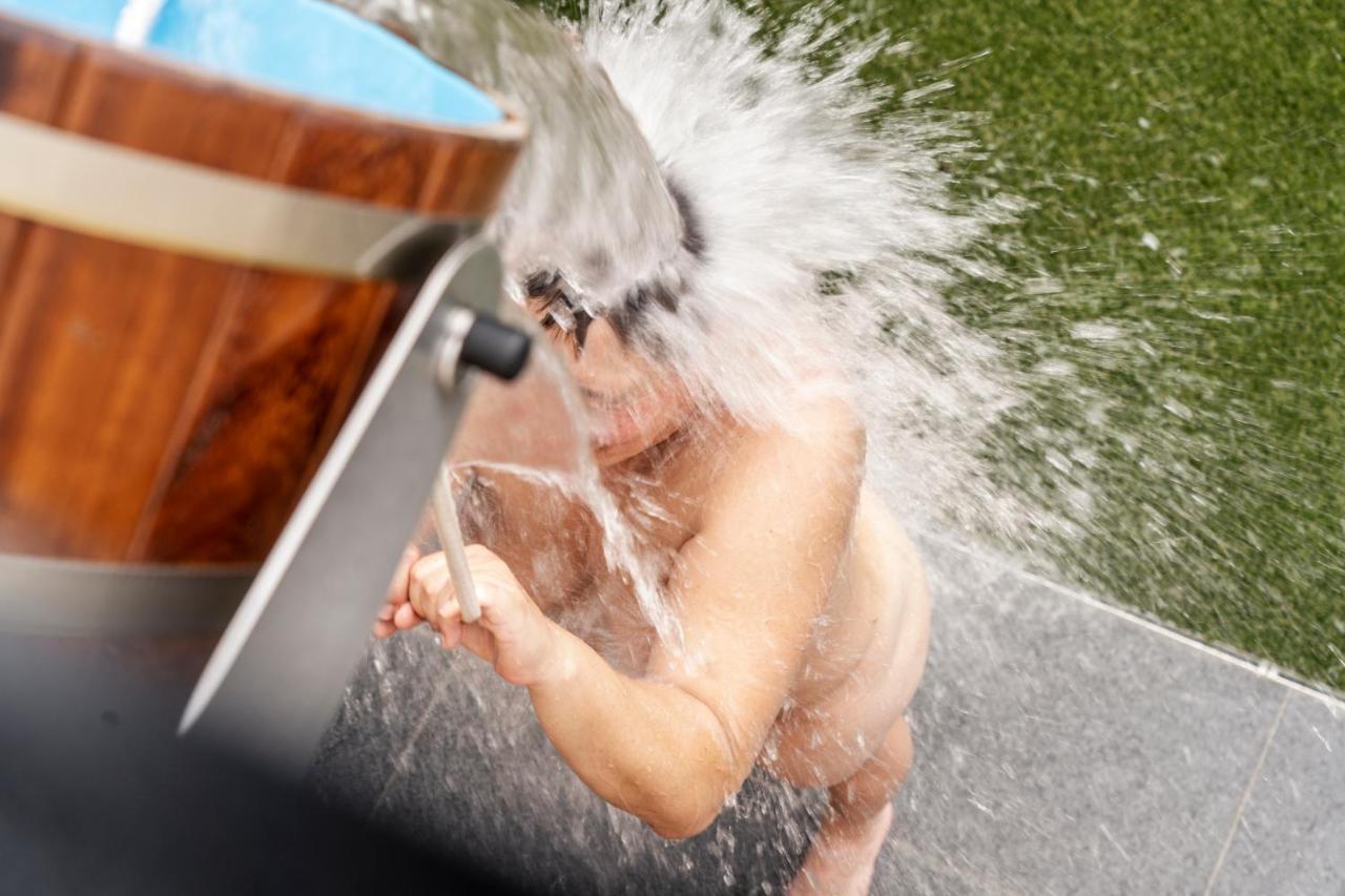 Naturisme B&B Ilmatar, Clothing Optional Deerlijk Bagian luar foto